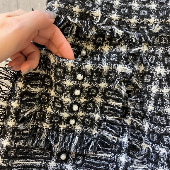 LAURENCE & CHICO suit set - Picture 12 of 13